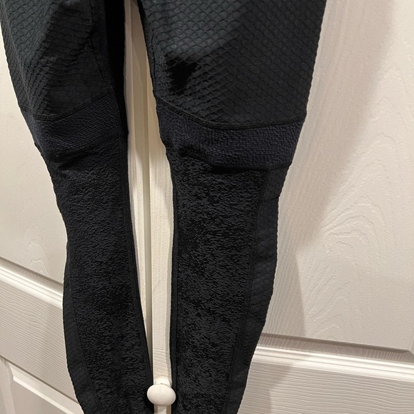 Women’s GymShark Leggings - Picture 4 of 6